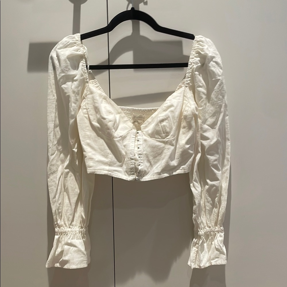 Urban Outfitters White Sweetheart Puff Sleeve Crop Blouse
